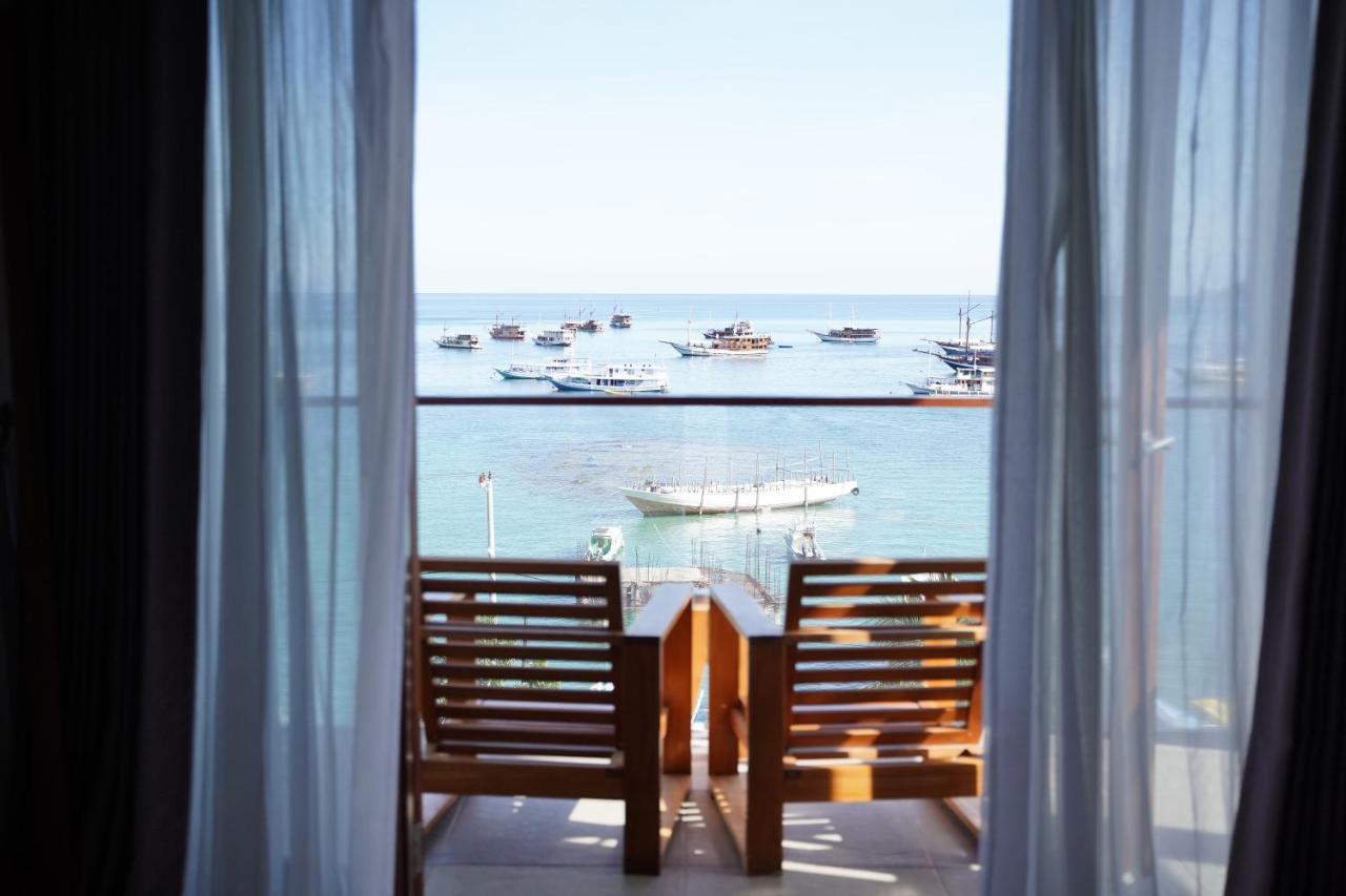 Escape Bajo Hotel Labuan Bajo Exterior photo