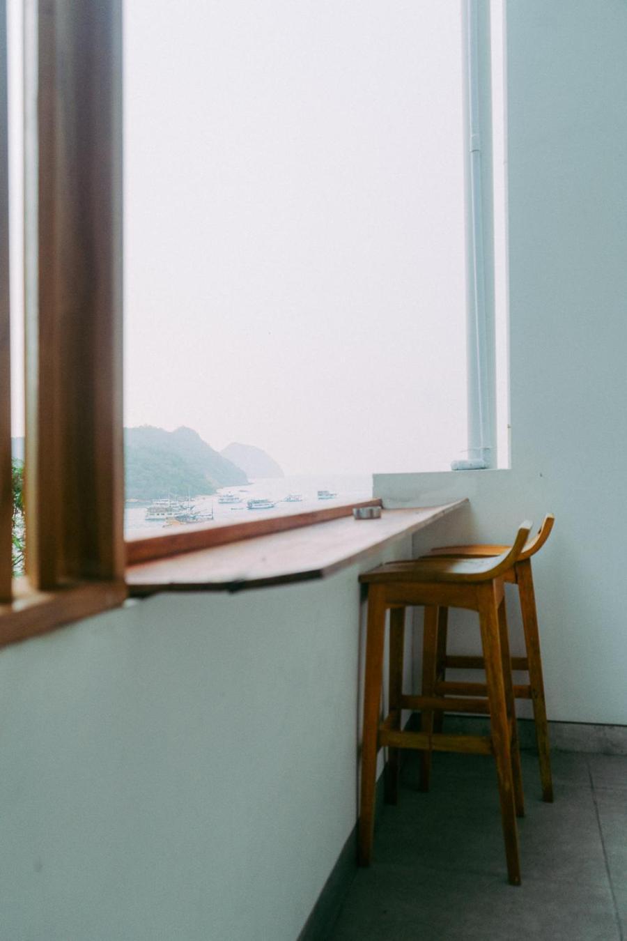 Escape Bajo Hotel Labuan Bajo Exterior photo